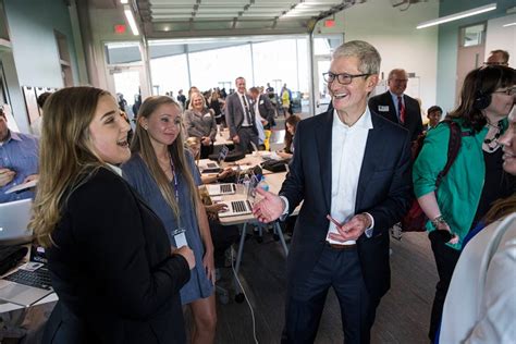 Apple Ceo Tim Cook To Deliver Commencement Speech At Duke University In May Iphone In Canada Blog