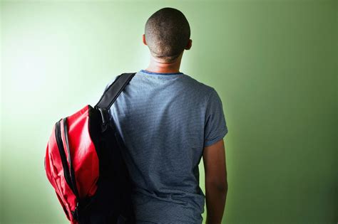 How To Wear Your Backpack For Back Pain Prevention