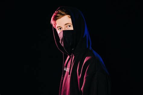 We did not find results for: ¡Alan Walker lanzó la segunda parte de su famoso sencillo "Alone"! - Beat Night MX