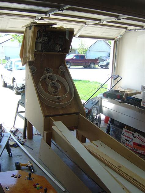 Diy cardboard skee ball machine. That's How I Roll! (Skeeball build) | Skee ball, Diy home decor on a budget, Cool diy projects