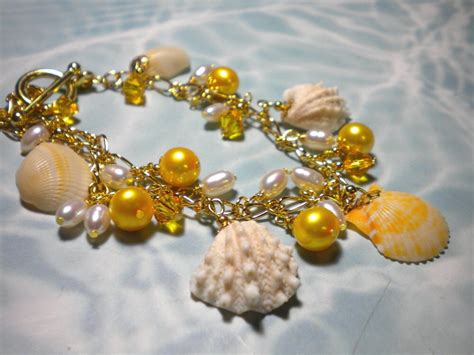 Del S Shells Golden Yellow Seashell Charm Bracelet