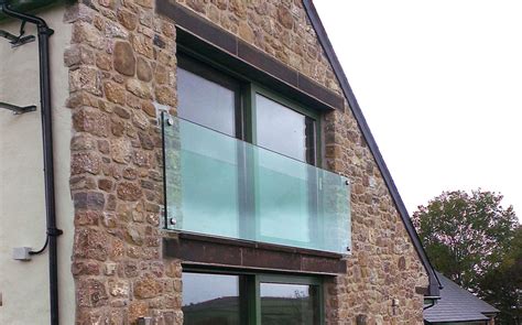 Find here balcony railing, balcony guardrail manufacturers, suppliers & exporters in india. Veon Glass | Bespoke Structural Glass Solutions ...