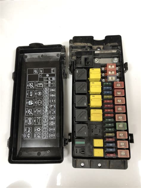 I took a test pen and tested the female connectors for replacing the melted fuse box is good, but not all of your troubles, obviously. Land Rover Series 2 Fuse Box Location - Wiring Diagram Schemas