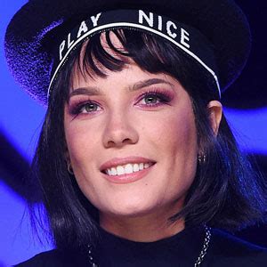 You may be looking for ashley, a song. Nécrologie de Halsey - Nécropédia