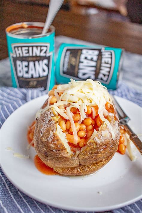 Jacket Potatoes With Beans This Classic British Meal Is An Easy To