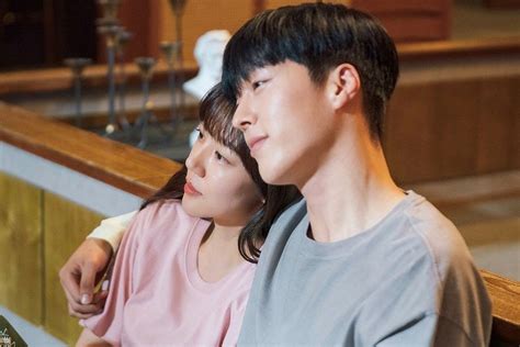 Chagiya jika diartikan dalam bahasa indonesia, kata chagiya berarti sayang. 7 Panggilan Sayang untuk Pacar Bahasa Korea