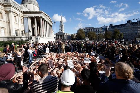Naked PETA Protesters In Trafalgar Square Mirror Online