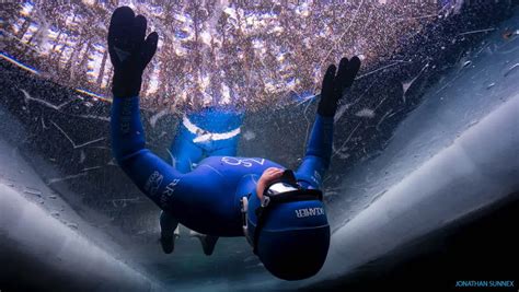 Freediver Ant Williams Holds His Breath As He Plunges 70 M Under Ice In