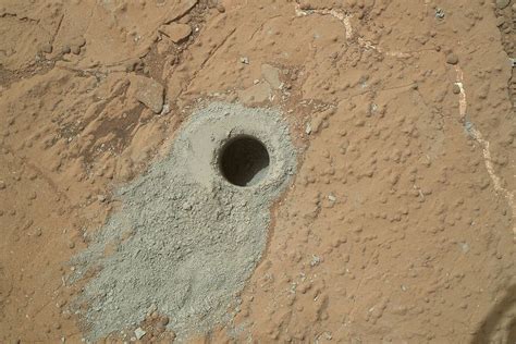 Was Mars Once Habitable Curiosity Keeps Finding Evidence That It Might