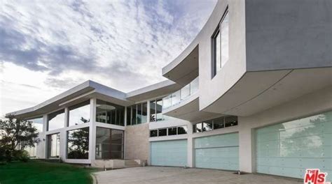 145 Million Newly Built Contemporary Mansion In Los Angeles Ca