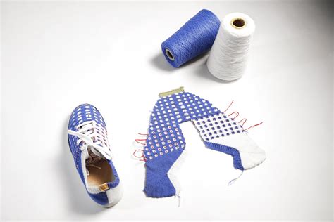 Kniterate Launches Kickstarter For Automated Knitting Machine Make Machine Knitting 3d