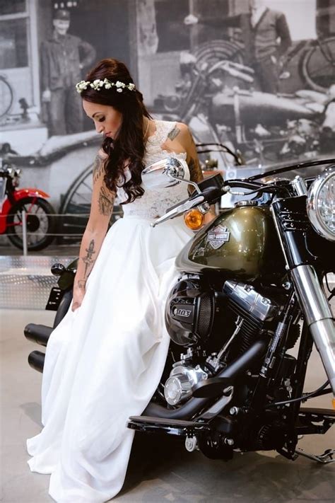 3latest Harley Davidson Wedding Dresses Fashion Trend