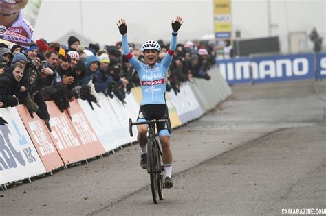 In the women's race, the stacked dutch team also contains marianne vos, yara kastelijn, denise betsema and annemarie worst, while sanne cant leads belgium and clara honsinger heads up the. Denise Overseas: Denise Betsema's Rise to Cyclocross Stardom
