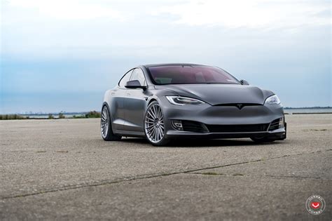 Let's talk moving to electric. TESLA MODEL S - SERIES 17: S17-04 - Vossen Wheels