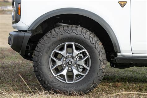 2021 Ford Bronco Tire Sizes What Tire Size Does The Bronco Have