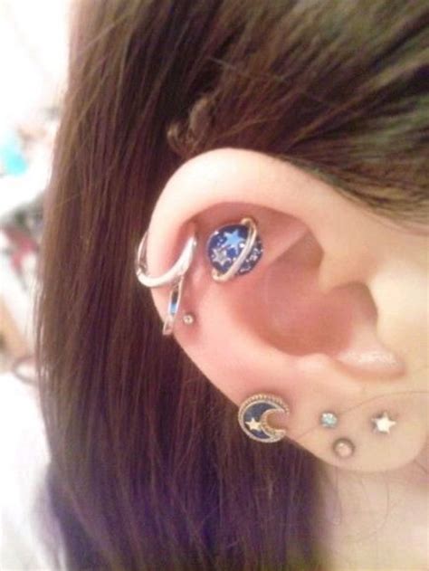 People Are Piercing Constellations And This New Trend Is Out Of This