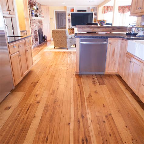 Longleaf Lumber Reclaimed Hickory Mixed Width Reclaimed Flooring