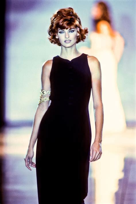 Lalinda Evangelista “ Versace Rtw Ss 1992 Model Linda Evangelista