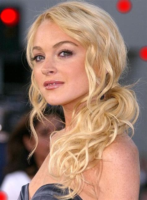 Lindsay Lohan Celebrity Hairstyles Hairstyle Ideas Curly Side