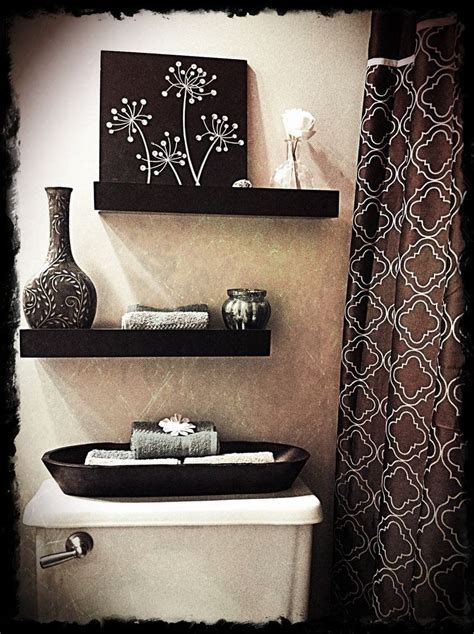 Bathroom Wall Art Ideas Decor Beautiful Different Ways Decorating A Bathroom In Home