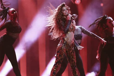 18 μαίου 2021 | εορτάζουν: Eurovision 2018: Η εκρηκτική εμφάνιση της Ελένης Φουρέιρα ...