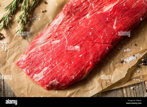 Raw Grass Fed Flank Steak Ready To Season Stock Photo Alamy