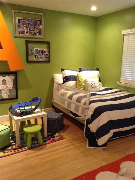 Kids these age can already identify the things they like, may it be a cartoon if you are still wondering what kind of design to use, here are 20 boys bedroom ideas for toddlers to make your designing easy. Crafty Mama | Big boy bedrooms, Green boys room, Boy room