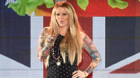 Jenna Jameson Quits Twitter Over Anti Semitic Remarks Attacks On