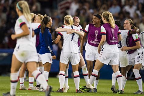 4 x @fifawwc | 4 xolympics u.s. Women's World Cup: American Soccer Team Is 'So Arrogant' Even the French Want England to Win
