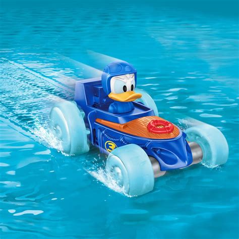 Disney Mickey And The Roadster Racers Splashin Speed Donald