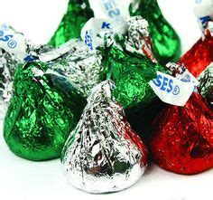 Hershey's kiss cookies are soft and chewy chocolate cookies topped with hershey kisses, ready in under 30 minutes! LUTJEN- Christmas Hershey kisses Wrappers | Christmas hershey kisses, Christmas snacks, Hershey ...