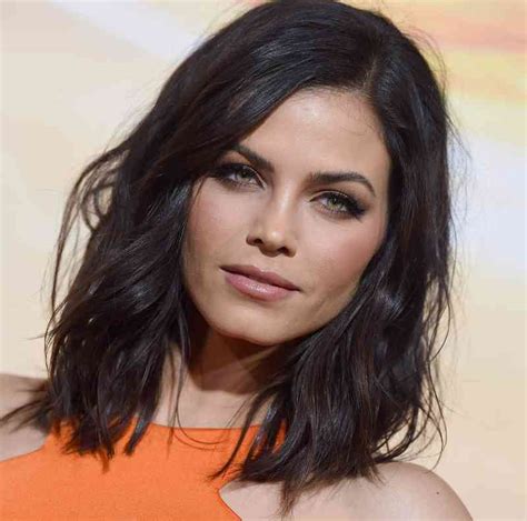 In A Green Biкini Jenna Dewan Welcomes August By Displaying Her Toned Abs
