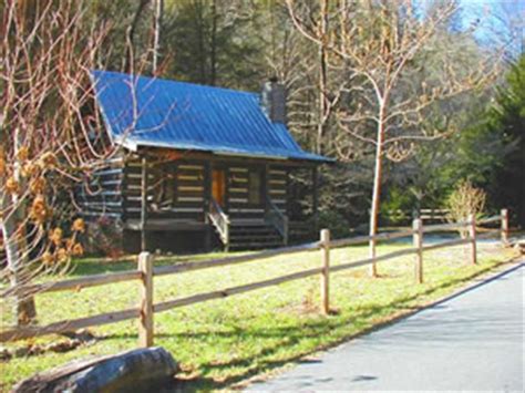 Maybe you would like to learn more about one of these? Turnstone Log Cabin Rentals Franklin, NC - Blue Ridge ...
