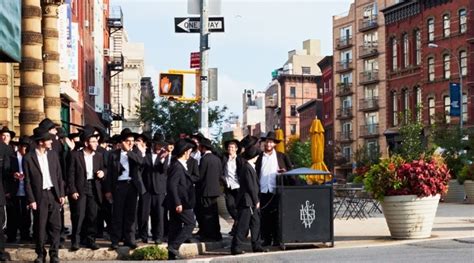Crisis And Controversy New Yorks Orthodox Jewish Community During