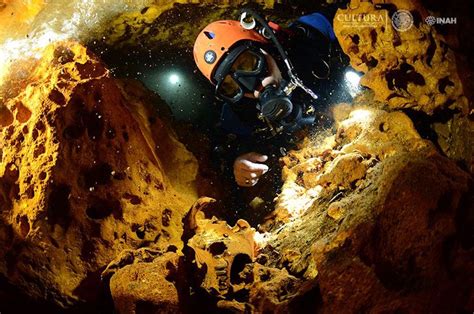 Scientists Discover The Worlds Largest Underwater Cave System