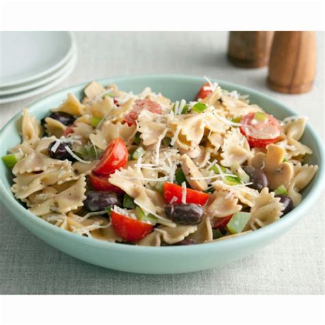 The ingredients are simple and flexible, so you can make this when you are inundated by summer produce or you can adapt to what's in season in the fall and winter. Paula Dean's Italian Pasta Salad...making this for the DJWC Christmas Party :) | Italian pasta ...