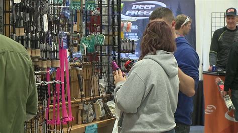 Milwaukee Ice Fishing And Winter Sports Show A One Stop Shop For Ice