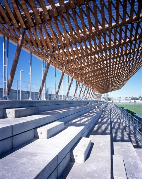 Stade Des Bords De Seine — Barthélémy Griño Stadium Architecture