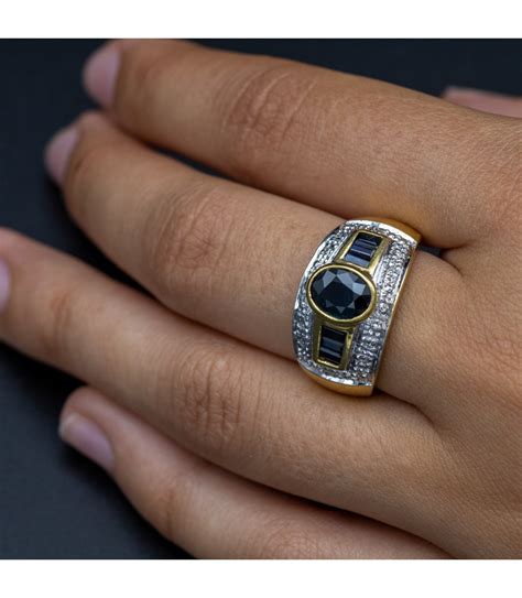 Naomi Stunning Sapphire Ring