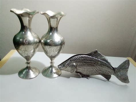 Cutlery 2 Vases From INDIA And A Silver Plate 1960 Modello