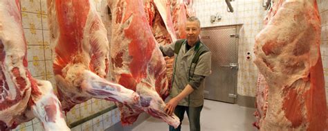 Viandes sur pieds et transport à l'abattoir par ses soins. Boucherie - charcuterie - service traiteur :: Martine et ...