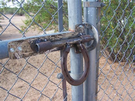 Gate latch for hay gate | Barn wood crafts, Barnwood crafts ideas