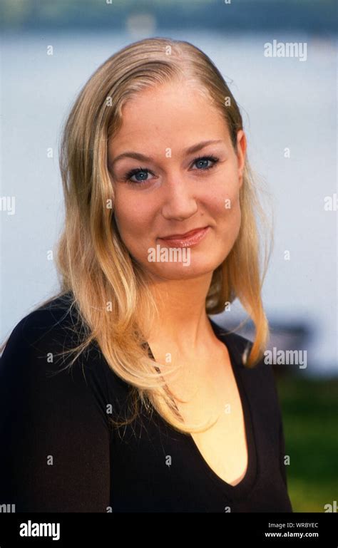 Janine Kunze Deutsche Schauspielerin Und Moderatorin Deutschland 2000 German Actress And