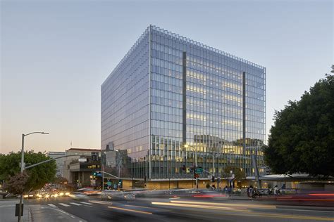 United States Courthouse by Skidmore, Owings & Merrill ...