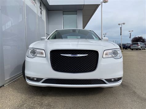 Certified Pre Owned 2019 Chrysler 300 300 Touring Awd Remote Start