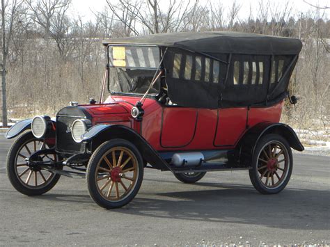 1913 Maxwell Model 25 4 Volo Museum