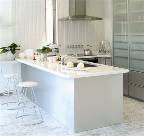 Contemporary Kitchen Counter And Breakfast Bar Design By Hanex Home