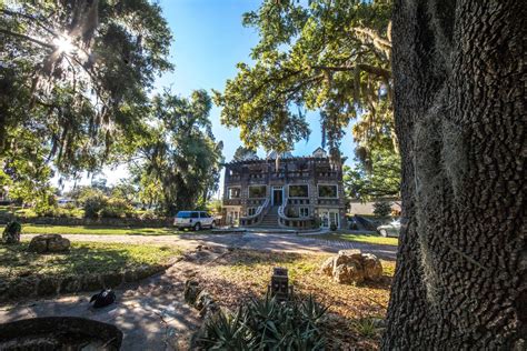 An Inside Look At The Grand Historic Wonderhouse Home In Bartow