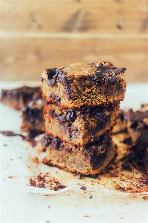 Flourless Chocolate Chunk Tahini Blondies • Bare Root Girl