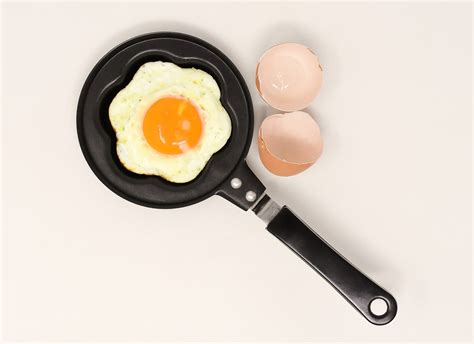 5 bahan sederhana ini bisa bikin telur dadar jadi lauk sarapan enak (dwa/odi). Cara Memasak Telur Dadar Dgn Cetakan - Masukan telur ...